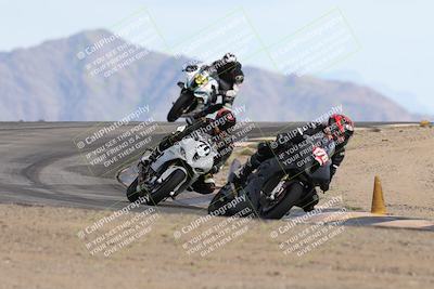 media/Nov-16-2025-Race Pace (Sun) [[8c5fa54630]]/Non Verified Riders (1st 20 Minutes)/6-Turn 12 (2pm)/